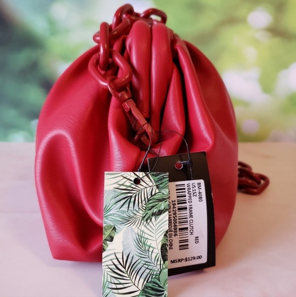 NWT Badgley Mischka Clutch with optional chunky chain crossbody. - Picture 5 of 12